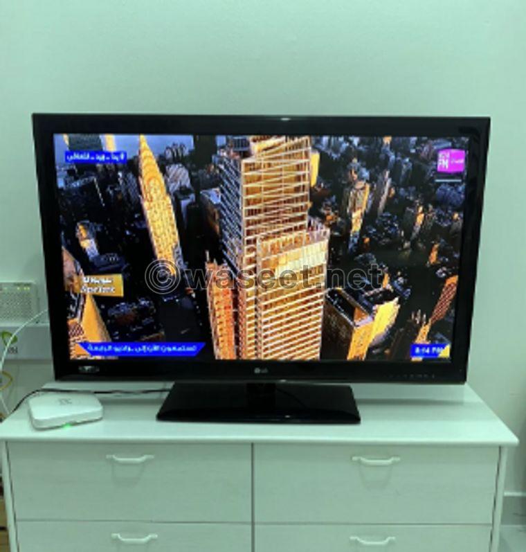 42 inch LG TV 0