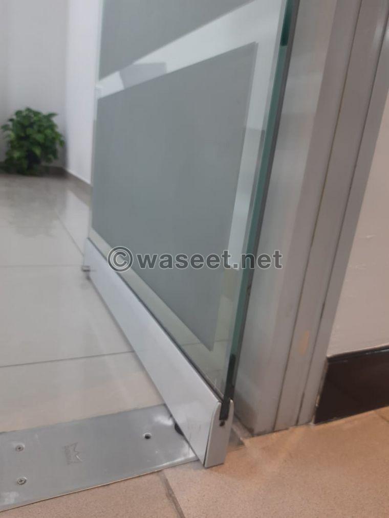 Glass door repairing company Dubai  2